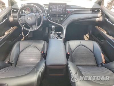 Zdjęcie 8 z 12 samochodu: 2022 TOYOTA CAMRY HYBRID SE NIGHTSHADE VIN:4T1T31AK1NU035653 - miniatura