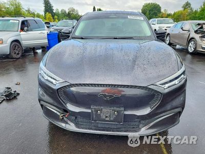 Piąte zdjęcie samochodu w środku: 2022 FORD MUSTANG MACH-E SELECT VIN:3FMTK1SS3NMA20335 - miniatura
