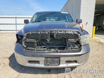 Piąte zdjęcie samochodu w środku: 2017 RAM 1500 SLT VIN:1C6RR6TT0HS598426 - miniatura
