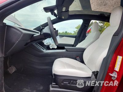 Zdjęcie 7 z 13 samochodu: 2026 TESLA MODEL Y VIN:7SAYGDEE7TA676896 - miniatura