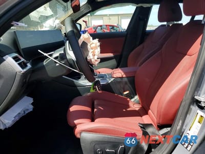 Zdjęcie 7 z 12 samochodu: 2026 BMW 3 SERIES 330XI VIN:WBA23LA05TFW55429 - miniatura