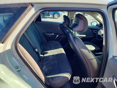 Zdjęcie 10 z 12 samochodu: 2025 KIA K4 LXS VIN:3KPFT4DE4SE040476 - miniatura