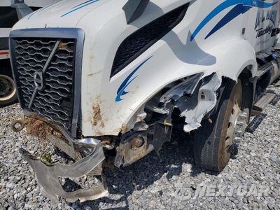 Zdjęcie 13 z 13 samochodu: 2022 VOLVO VNL SEMI TRUCK VIN:4V4NC9EH3NN299109 - miniatura