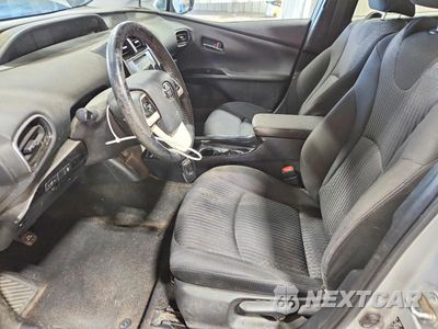 Zdjęcie 7 z 12 samochodu: 2018 TOYOTA PRIUS PRIME PLUS VIN:JTDKARFP9J3100564 - miniatura