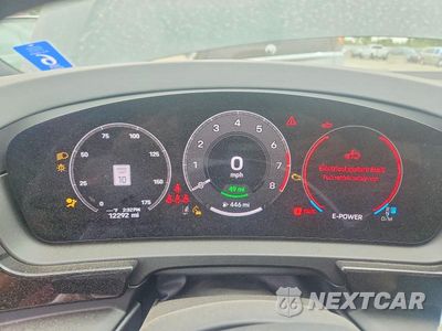 Zdjęcie 9 z 13 samochodu: 2025 PORSCHE CAYENNE E HYBRID COUPE VIN:WP1BE2AY5SDA37016 - miniatura