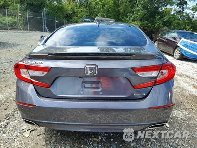 Zdjęcie 6 z 12 samochodu: 2018 HONDA ACCORD TOURING VIN:1HGCV1F99JA059488 - miniatura