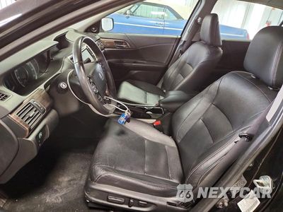 Zdjęcie 7 z 12 samochodu: 2017 HONDA ACCORD EXL VIN:1HGCR2F98HA135108 - miniatura