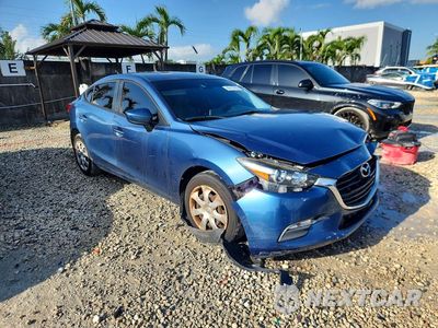 Czwarte zdjęcie samochodu z boku: 2018 MAZDA 3 SPORT VIN:3MZBN1U73JM175748 - miniatura
