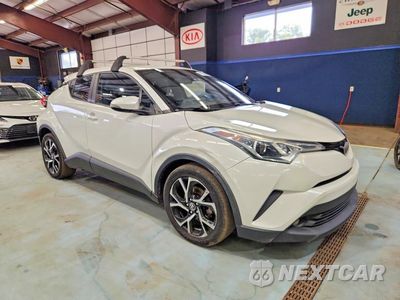 Czwarte zdjęcie samochodu z boku: 2018 TOYOTA C-HR XLE PREMIUM VIN:NMTKHMBX2JR042119 - miniatura