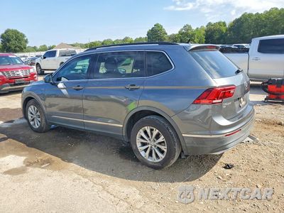 Drugie zdjęcie samochodu z przodu: 2018 VOLKSWAGEN TIGUAN SE VIN:3VV3B7AX0JM018672 - miniatura