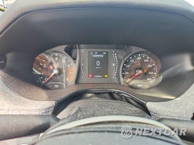 Zdjęcie 9 z 14 samochodu: 2022 JEEP COMPASS LATITUDE VIN:3C4NJDBB9NT165631 - miniatura