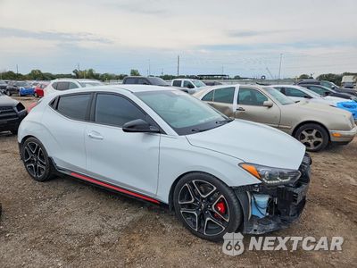 Czwarte zdjęcie samochodu z boku: 2020 HYUNDAI VELOSTER N BASE VIN:KMHT36AH9LU005718 - miniatura