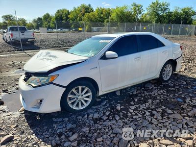 2013 TOYOTA CAMRY HYBRID XLE 4T1BD1FK3DU090363 - główne zdjęcie licytacji z USA - miniatura