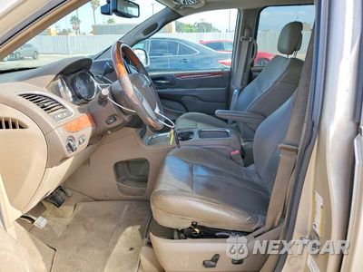 Zdjęcie 7 z 13 samochodu: 2013 CHRYSLER TOWN AND COUNTRY LIMITED VIN:2C4RC1GG4DR734787 - miniatura