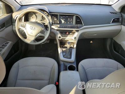 Zdjęcie 8 z 12 samochodu: 2018 HYUNDAI ELANTRA SEL VIN:5NPD84LF2JH317879 - miniatura