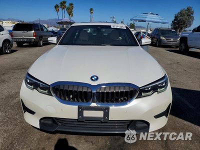 Piąte zdjęcie samochodu w środku: 2022 BMW 330E VIN:3MW5P7J00N8C24906 - miniatura