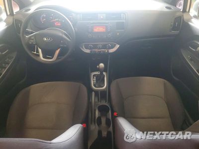 Zdjęcie 8 z 12 samochodu: 2014 KIA RIO LX VIN:KNADM4A35E6327212 - miniatura
