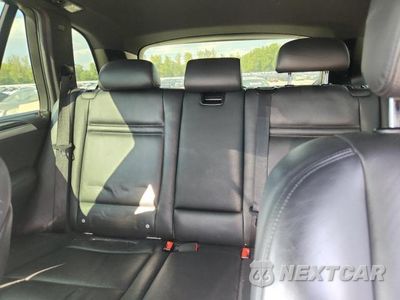 Zdjęcie 10 z 13 samochodu: 2010 BMW X5 M VIN:5YMGY0C51ALK25582 - miniatura