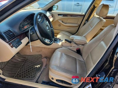 Zdjęcie 7 z 12 samochodu: 2005 BMW 3 SERIES XI VIN:WBAEU33435PR15155 - miniatura