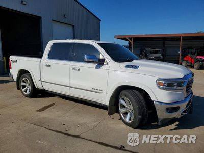 Czwarte zdjęcie samochodu z boku: 2020 RAM 1500 LIMITED VIN:1C6SRFHT7LN328448 - miniatura