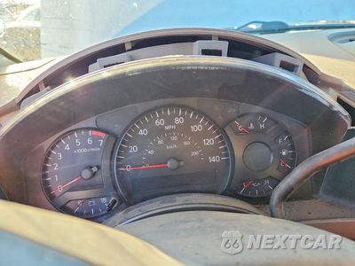 Zdjęcie 9 z 13 samochodu: 2004 NISSAN TITAN XE VIN:1N6AA07B84N533681 - miniatura
