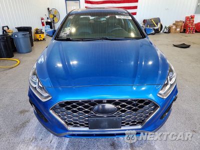Piąte zdjęcie samochodu w środku: 2018 HYUNDAI SONATA SPORT VIN:5NPE34AF6JH684645 - miniatura