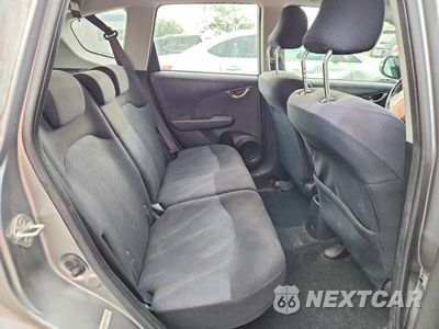 Zdjęcie 10 z 13 samochodu: 2010 HONDA FIT SPORT VIN:JHMGE8H44AC011359 - miniatura