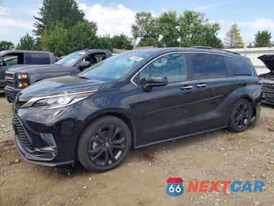 2023 TOYOTA SIENNA XSE 7-PASSENGER 5TDDRKEC3PS166008 - główne zdjęcie licytacji z USA - miniatura