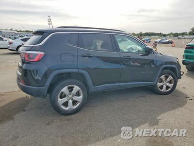 Trzecie zdjęcie samochodu z tyłu: 2019 JEEP COMPASS LATITUDE VIN:3C4NJDBB0KT597214 - miniatura