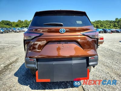 Zdjęcie 6 z 14 samochodu: 2024 TOYOTA SIENNA LE VIN:5TDKRKEC0RS207611 - miniatura