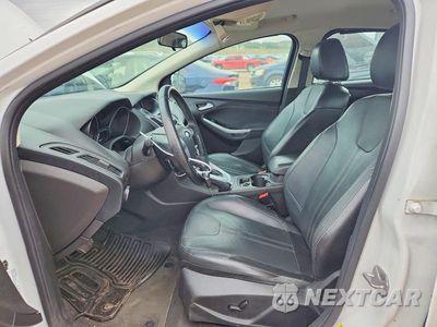 Zdjęcie 7 z 12 samochodu: 2014 FORD FOCUS SE VIN:1FADP3F23EL111273 - miniatura