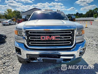 Piąte zdjęcie samochodu w środku: 2016 GMC SIERRA K2500 SLT VIN:1GT12TE83GF289641 - miniatura
