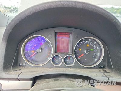 Zdjęcie 9 z 12 samochodu: 2007 VOLKSWAGEN NEW GTI VIN:WVWEV71K77W056055 - miniatura