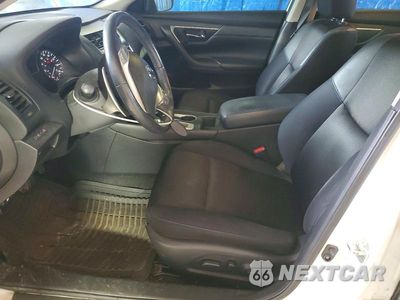 Zdjęcie 7 z 12 samochodu: 2017 NISSAN ALTIMA 2.5 SR VIN:1N4AL3AP4HC281440 - miniatura