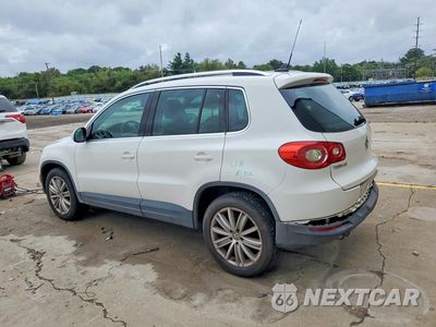 Drugie zdjęcie samochodu z przodu: 2009 VOLKSWAGEN TIGUAN SE VIN:WVGBV75N69W518868 - miniatura