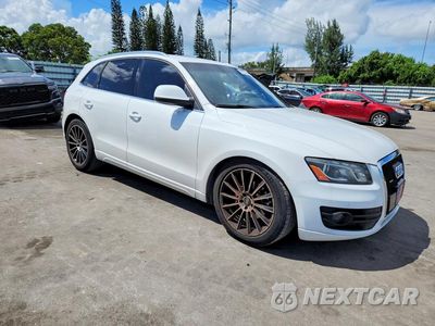 Czwarte zdjęcie samochodu z boku: 2010 AUDI Q5 PREMIUM PLUS VIN:WA1LKAFP7AA042429 - miniatura