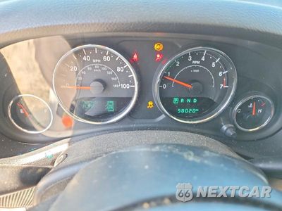 Zdjęcie 9 z 13 samochodu: 2016 JEEP WRANGLER UNLIMITED SPORT VIN:1C4HJWDG2GL170041 - miniatura