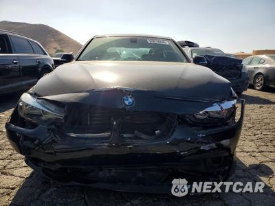 Piąte zdjęcie samochodu w środku: 2017 BMW 320 I VIN:WBA8A9C52HK620177 - miniatura