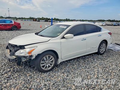 2015 NISSAN ALTIMA 2.5 S 1N4AL3AP6FN387860 - główne zdjęcie licytacji z USA - miniatura