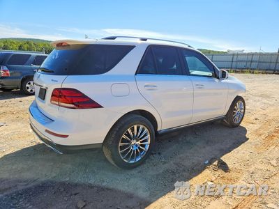 Trzecie zdjęcie samochodu z tyłu: 2018 MERCEDES-BENZ GLE 350 4MATIC VIN:4JGDA5HB6JB076342 - miniatura