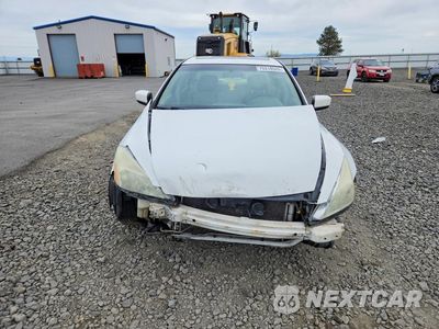 Piąte zdjęcie samochodu w środku: 2005 HONDA ACCORD EX VIN:1HGCM66585A051238 - miniatura