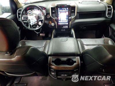 Zdjęcie 8 z 12 samochodu: 2020 RAM 1500 LARAMIE VIN:1C6SRFJT5LN236510 - miniatura