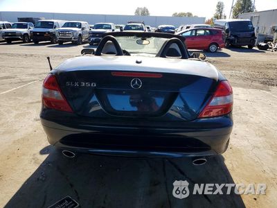 Zdjęcie 6 z 12 samochodu: 2007 MERCEDES-BENZ SLK 350 VIN:WDBWK56F57F167375 - miniatura