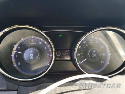 Zdjęcie 9 z 12 samochodu: 2011 HYUNDAI SONATA GLS VIN:5NPEB4AC9BH160352 - miniatura