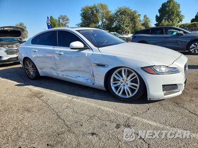 Czwarte zdjęcie samochodu z boku: 2018 JAGUAR XF PORTFOLIO LE VIN:SAJBH4EV2JCY53367 - miniatura