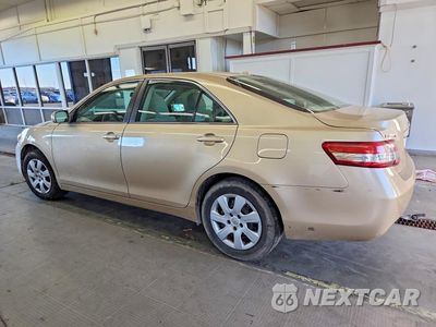 Drugie zdjęcie samochodu z przodu: 2010 TOYOTA CAMRY LE VIN:4T1BF3EK8AU022076 - miniatura