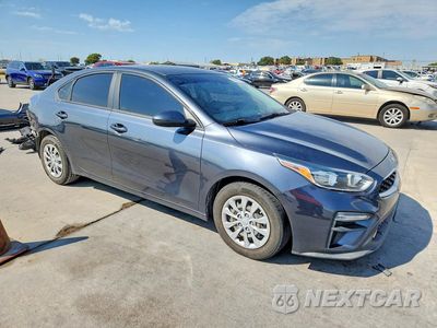 Czwarte zdjęcie samochodu z boku: 2020 KIA FORTE FE VIN:3KPF24AD7LE257813 - miniatura