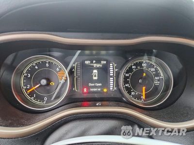 Zdjęcie 9 z 14 samochodu: 2018 JEEP CHEROKEE LATITUDE VIN:1C4PJMCBXJD507143 - miniatura