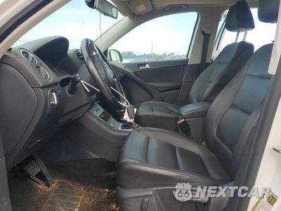 Zdjęcie 7 z 12 samochodu: 2016 VOLKSWAGEN TIGUAN S VIN:WVGAV7AX3GW518083 - miniatura