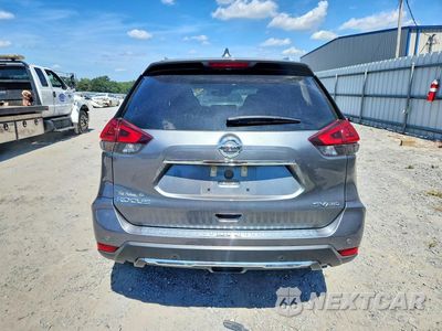 Zdjęcie 6 z 13 samochodu: 2019 NISSAN ROGUE SV VIN:5N1AT2MV7KC843672 - miniatura